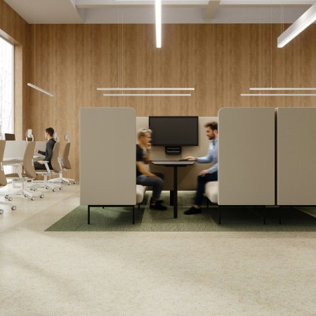 Espace de bureau moderne avec canapés acoustiques créant des zones de confidentialité. - Fora Office
