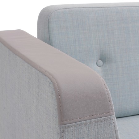 Détail du dossier en tissu gris clair et assise capitonnée. - U Floe