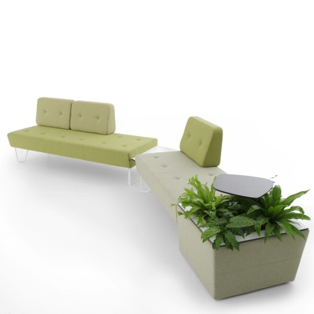 Vue d’ensemble de modules verts et tables basses blanches. - U Floe