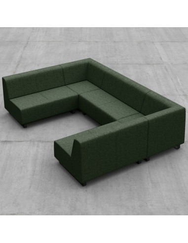Disposition en U de canapés verts modulaires. - Voo Voo