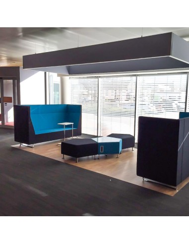 Salle de coworking avec Voo Voo Box bleus et espace ouvert lumineux. - Voo Voo Box