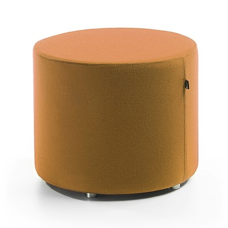 Pouf Rondo marron avec roulettes intégrées à la base. - Rondo