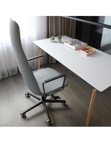 Lumi LM 103 – fauteuil pivotant avec mécanisme synchrone sobre