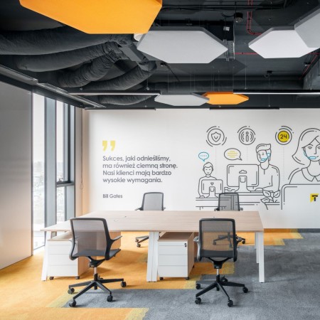 Utilisation du fauteuil Ovidio OV 1M2 en postes de travail en entreprise