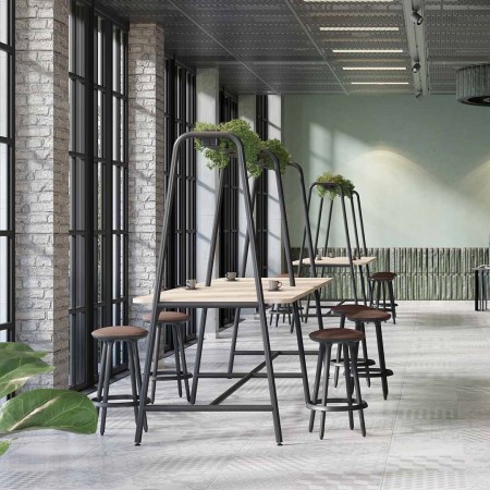 Tables hautes de réunion avec plantes décoratives et tableau blanc - Round Multipurpose 2