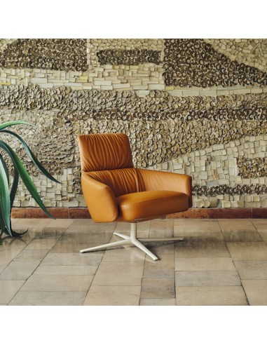 Fauteuil Grand Grace cuir L-04 marron clair avec piètement blanc version basse inclinable – monbureau