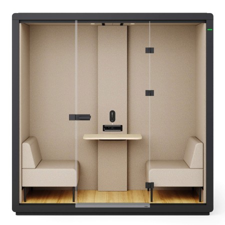 Cabine Flathouse ouverte, équipée pour des échanges confidentiels. - Flathouse