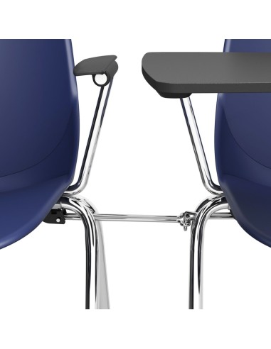 Connections de la chaise Eggo 220 pour rangées en salle de conférence