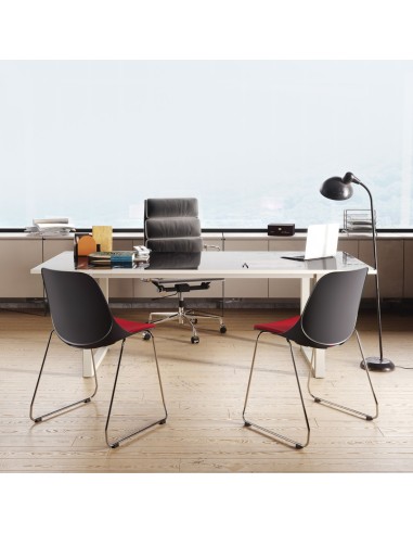 Chaises de conférence en bureau Eggo pieds luge 271
