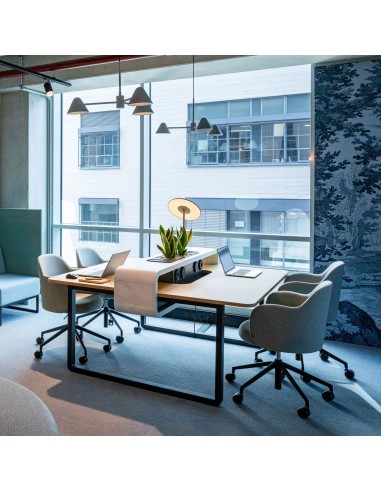 Chaise de réunion Flos pour open space moderne