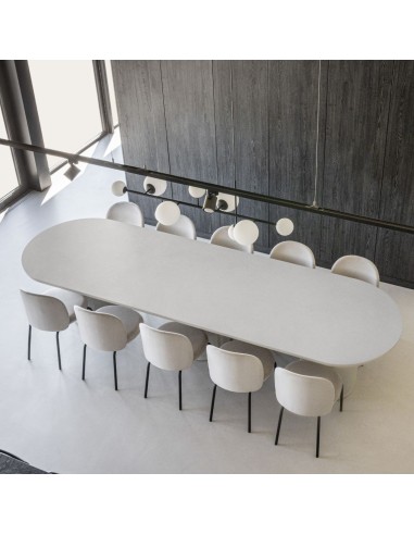 Design discret et professionnel pour espaces corporate - chaise Flos en blanc