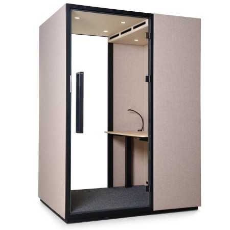 Cabine Quadra vue de face avec finition acoustique gris clair. - Quadra