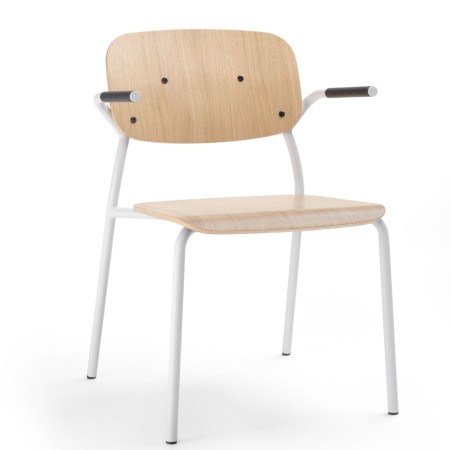 Chaise de conférence Hens HS 220 bois et châssis blanc – vue avant trois-quarts