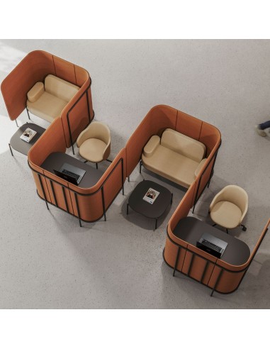 Vue d’un aménagement complet intégrant des modules Fora de différentes couleurs dans un environnement collaboratif. - Fora