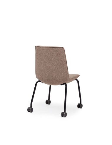 chaise de réunion Lumi LM 241 assise confortable vue de derrière