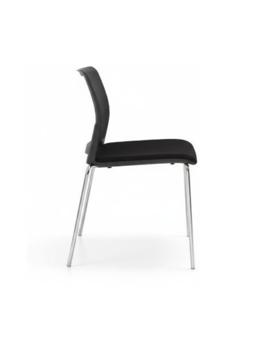 Vue latérale de la chaise empilable Fendo FD 215 Maille noire