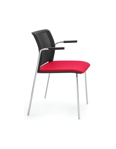 Vue de profil de la chaise FD 220 version 2M – assise tapissée et dossier maille