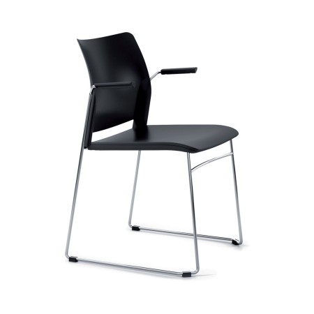 Chaise de conférence noire Fendo FD 270 sur piètement luge avec accoudoirs