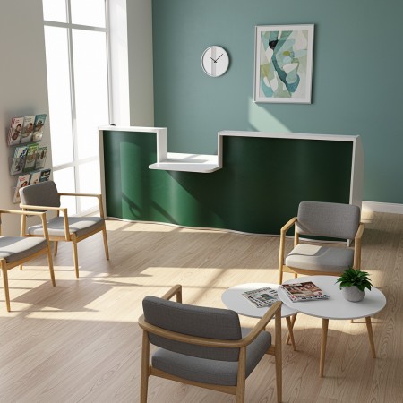 Meuble de réception avec façade verte dans espace d'accueil d'un cabinet médical