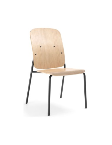 Assise confortable de la chaise Hens HS 215 H en bois placage chêne