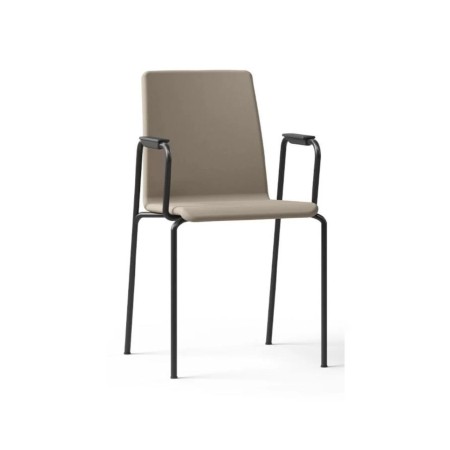 Chaises de réunion avec accoudoirs autour d'une table beige – Moon