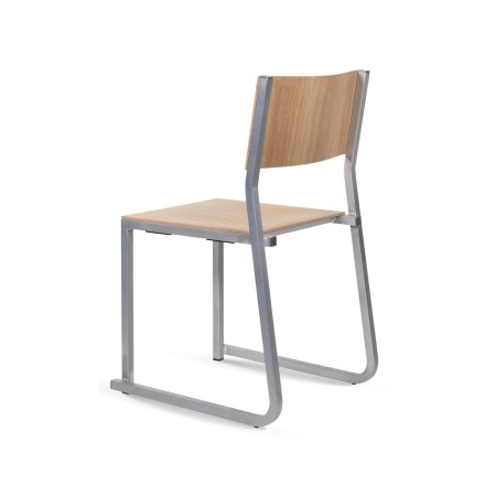 Chaise GT01 – Mobilier fonctionnel et esthétique en métal et bois, adapté aux cafés et espaces collectifs