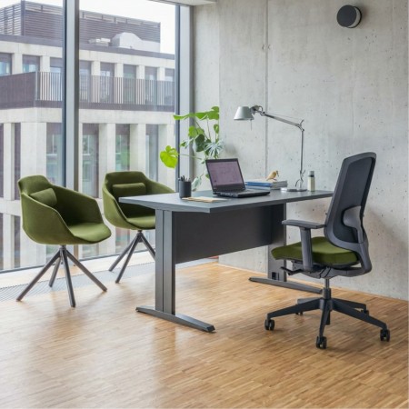 Bureau avec voile de fond