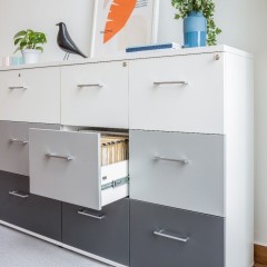 Meuble à dossier suspendu