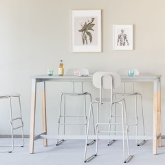 Table hauteur bar