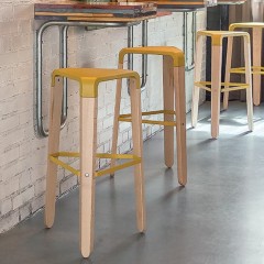 Chaise haute pour bar