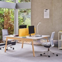 Bureau double