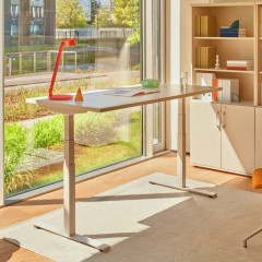 Bureau électrique réglable en hauteur