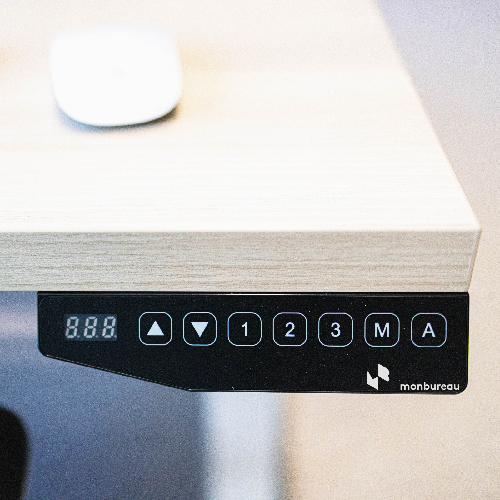 Commande intelligente bureau assis-debout monbureau.ch